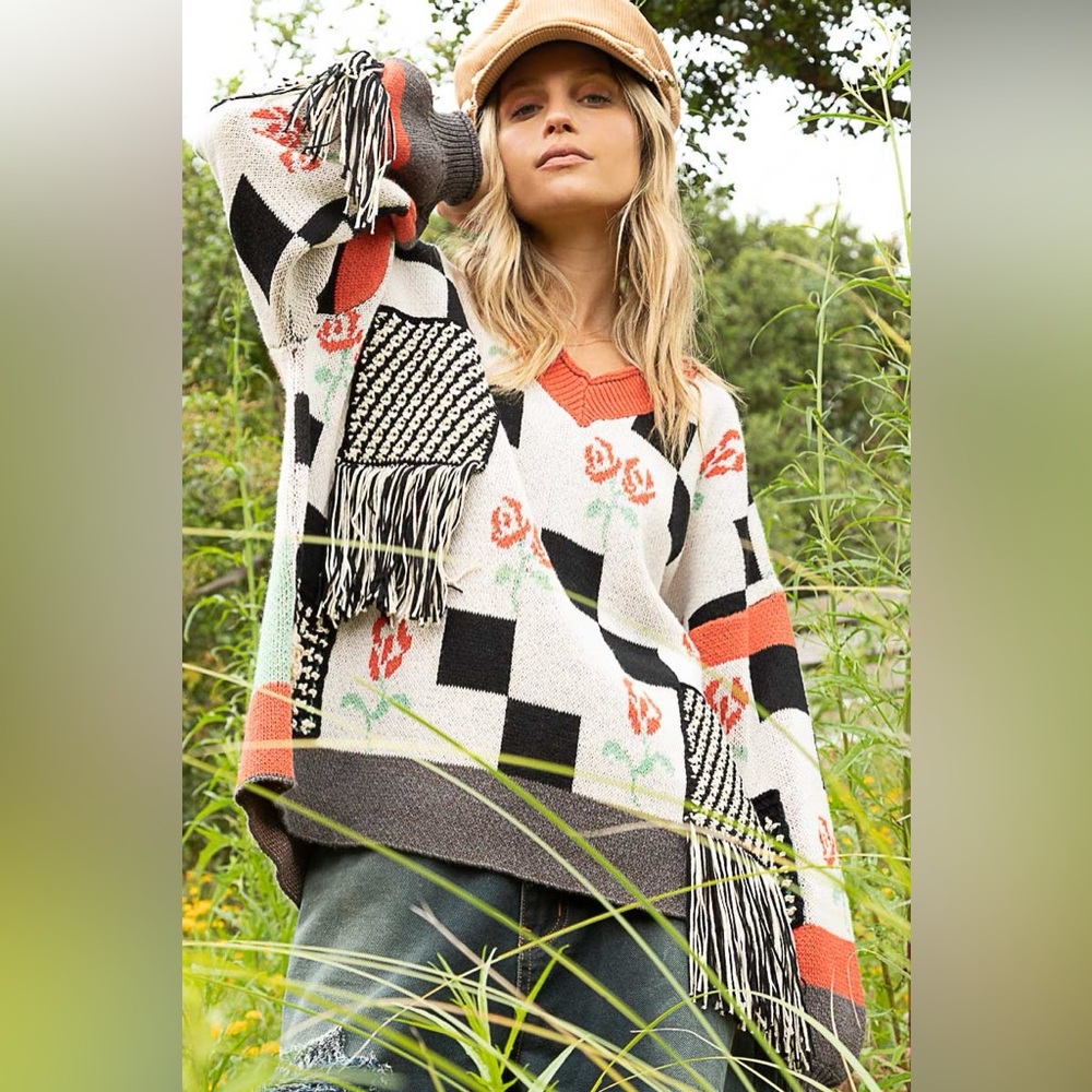 New Pol Oversized thick sweater Beautiful Gem with Details patchwork - Picture 2 of 4